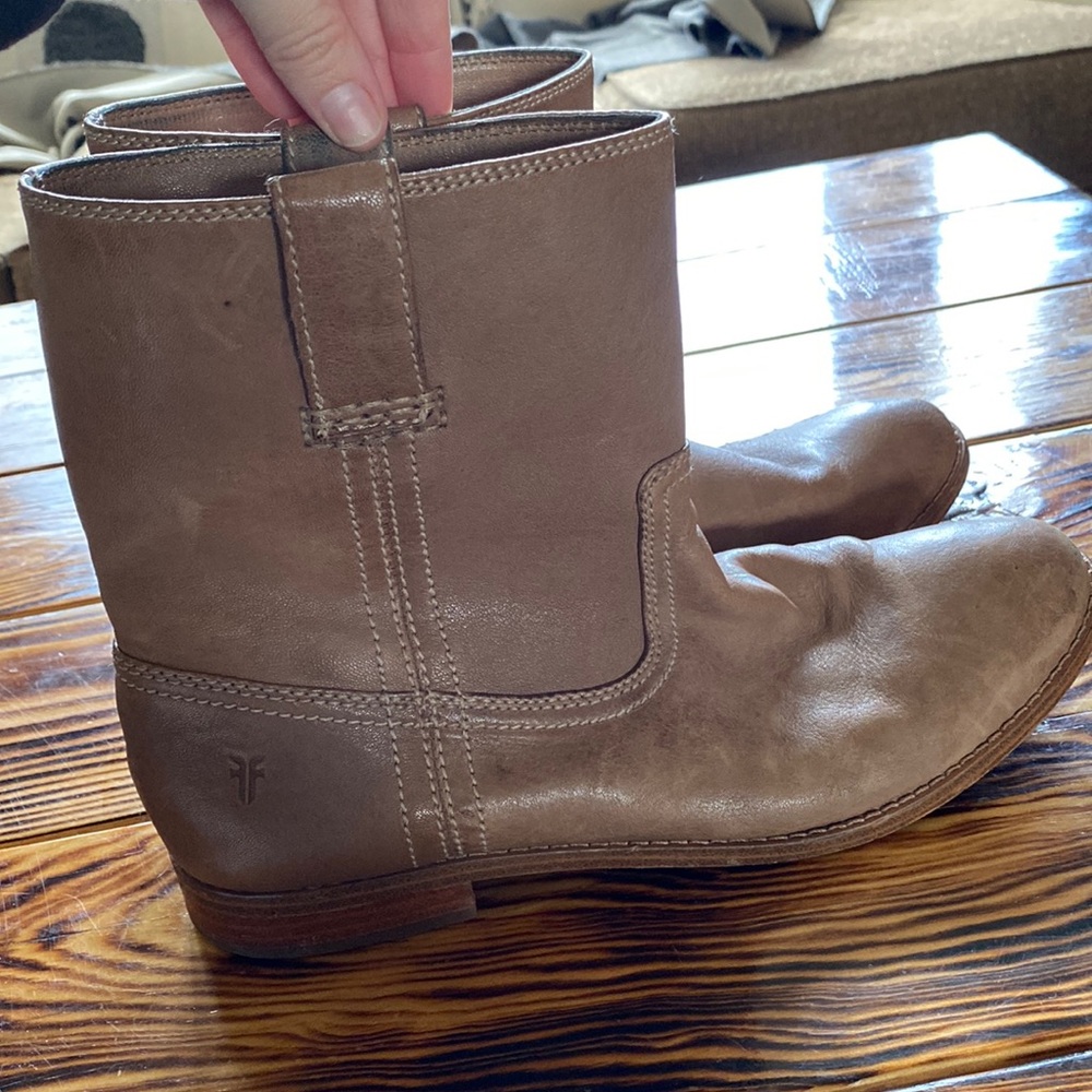 Frye short boots